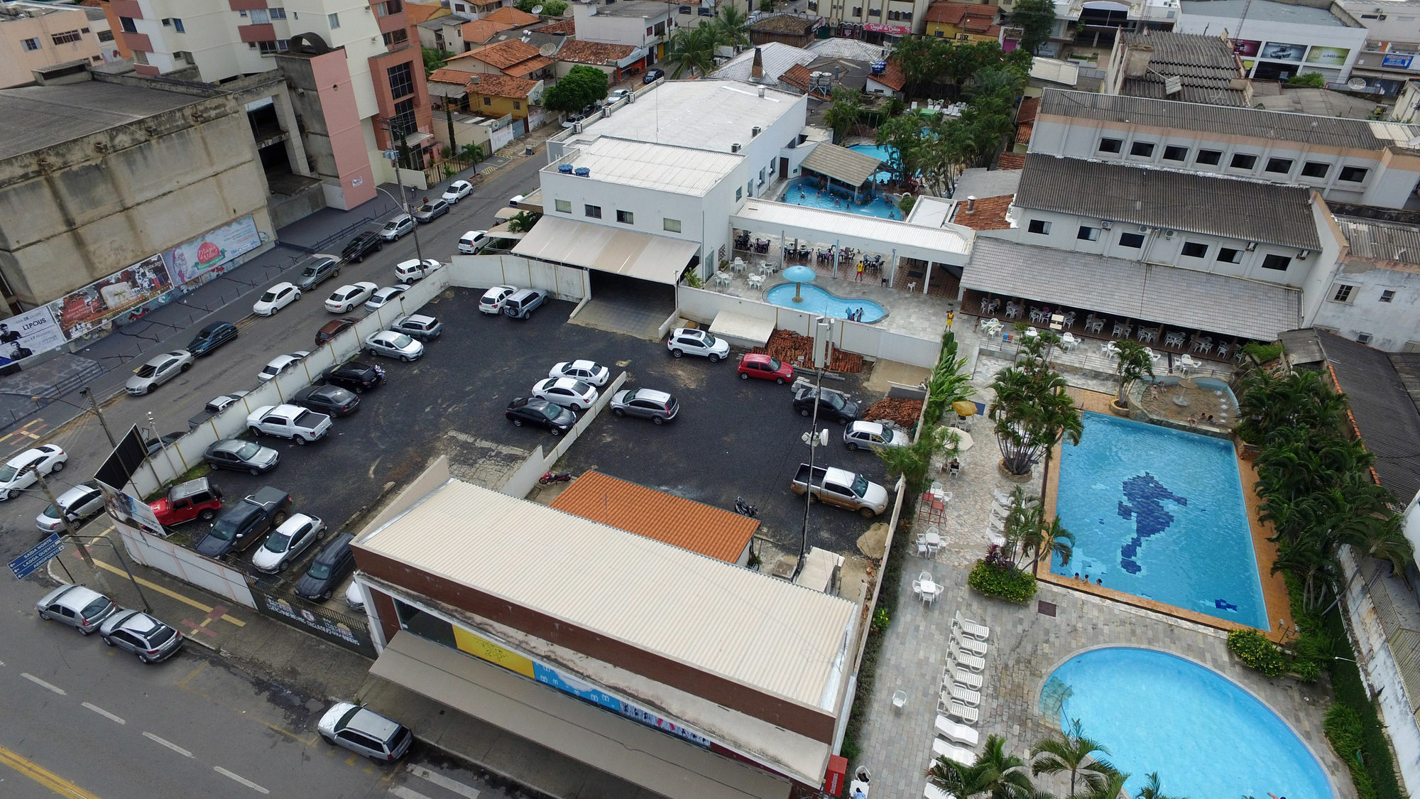 Hotel Itatiaia Das Thermas Caldas Novas Exterior foto